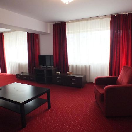 Alba Iulia Square - Apartments And Studios Bucharest Luaran gambar