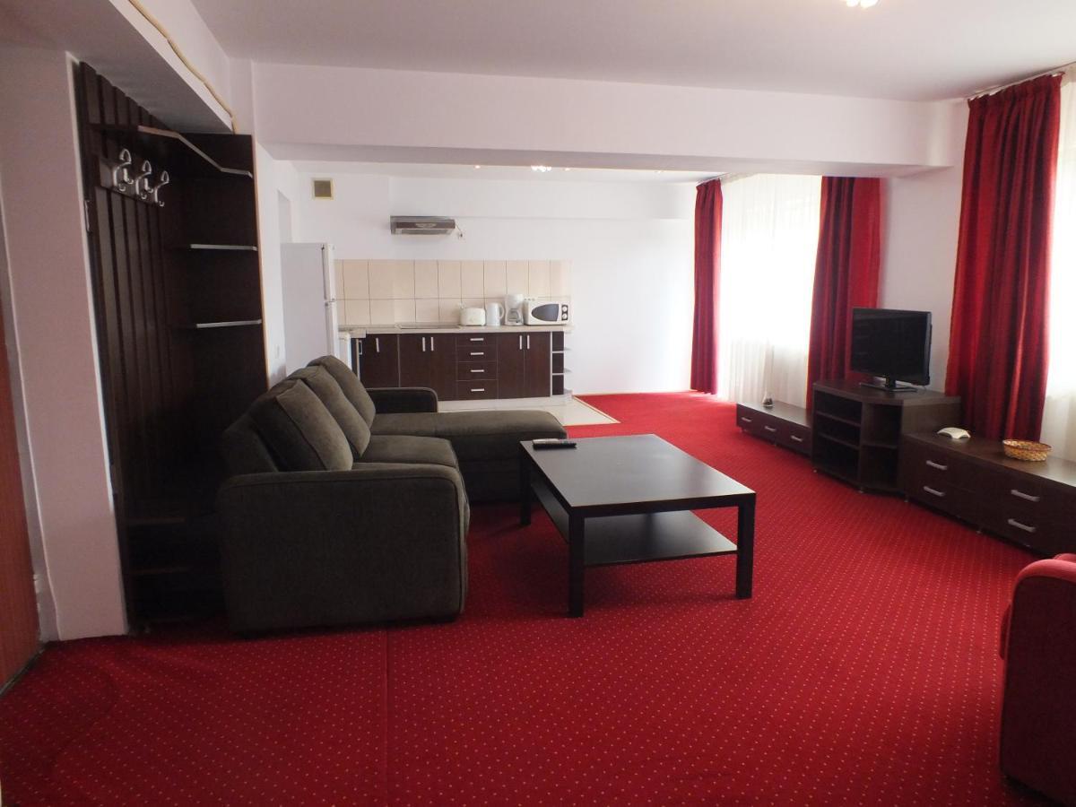 Alba Iulia Square - Apartments And Studios Bucharest Luaran gambar
