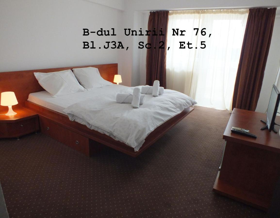 Alba Iulia Square - Apartments And Studios Bucharest Bilik gambar